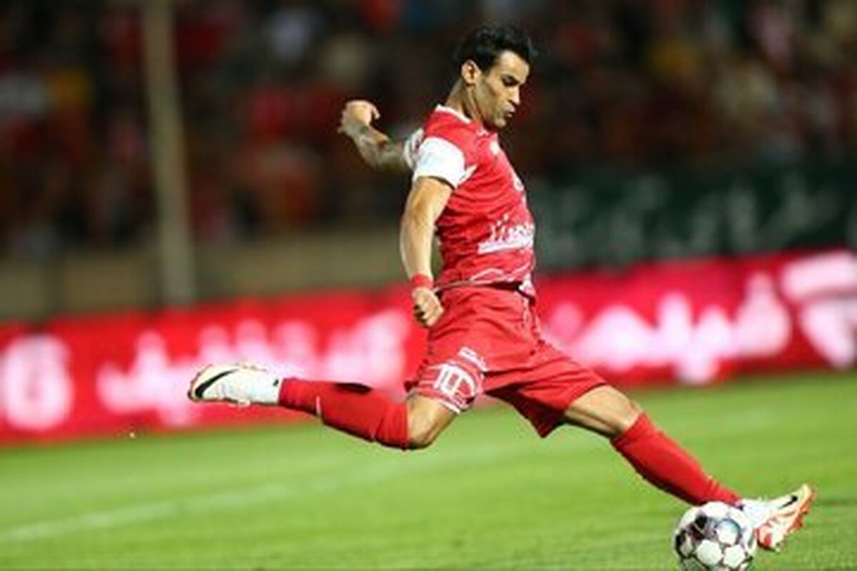 جدایی عیسی قطعی شد؛ رونمایی از شماره ۱۰ جدید پرسپولیس