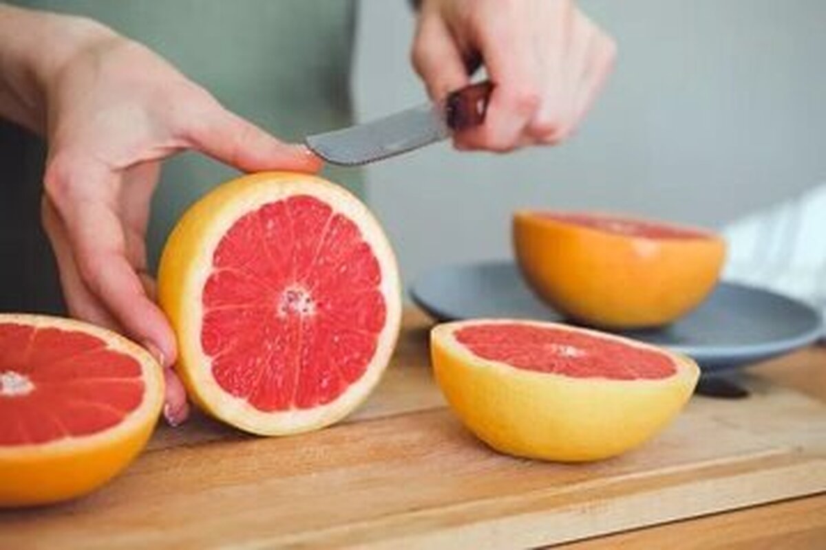 این میوه درمان تمام دردهاست و با انباشت چربی مبارزه می‌کند