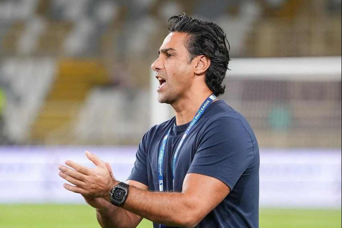فرهاد مجیدی دورتر از استقلال؛ تمدید قرارداد با البطائح امارات