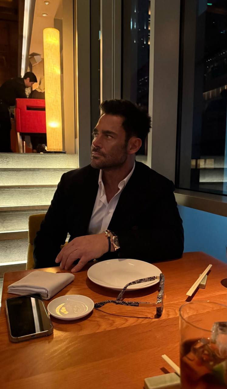 عکس/سبک زندگی لاکچری گلزار بازهم جنجال به‌پا کرد!