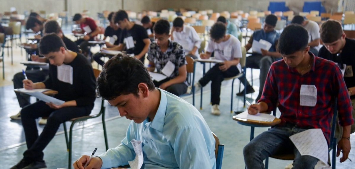 امتحانات باقیمانده دانش‌آموزان طبق برنامه قبلی برگزار می‌شود