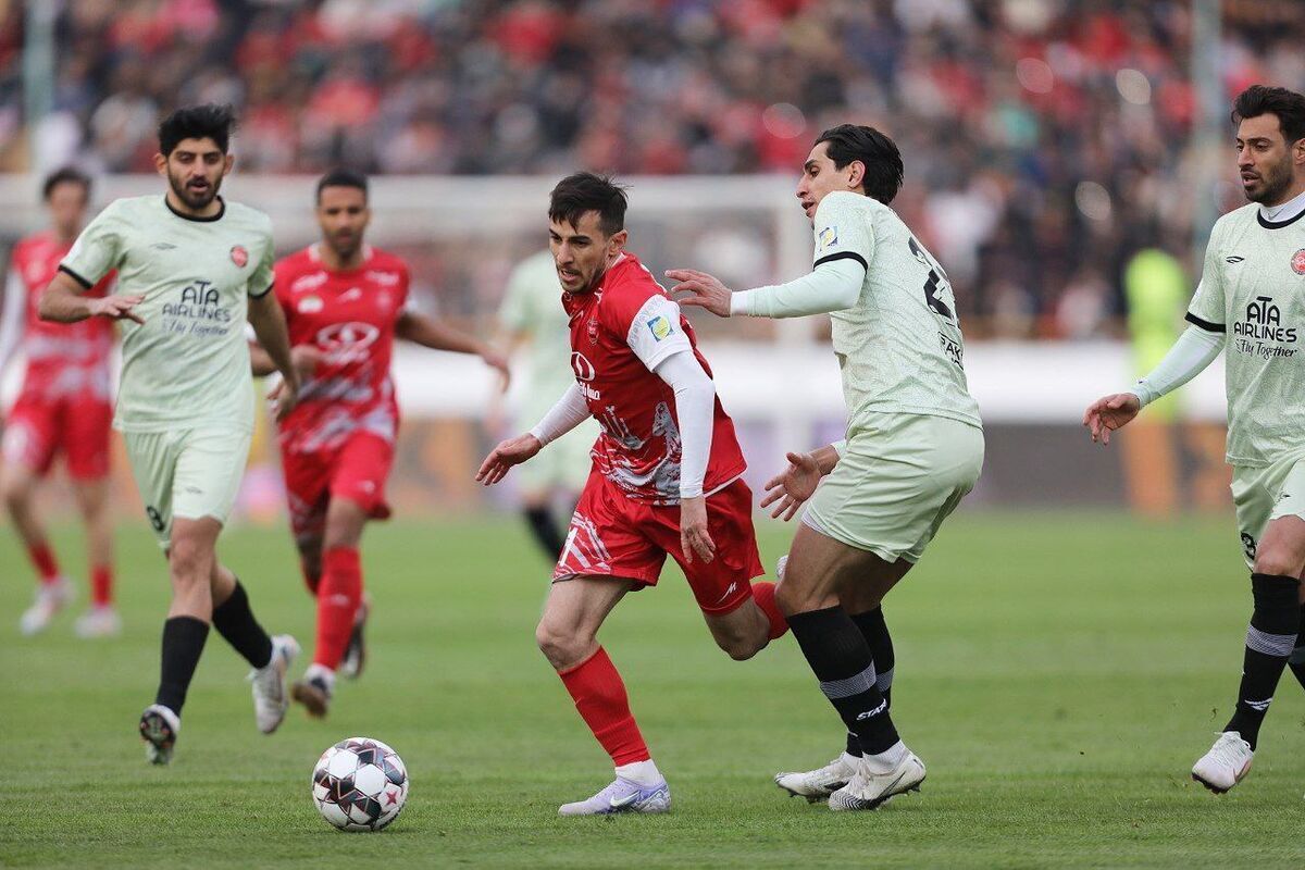 هافبک پرسپولیس: قلب همه برای ایران می‌تپد 
