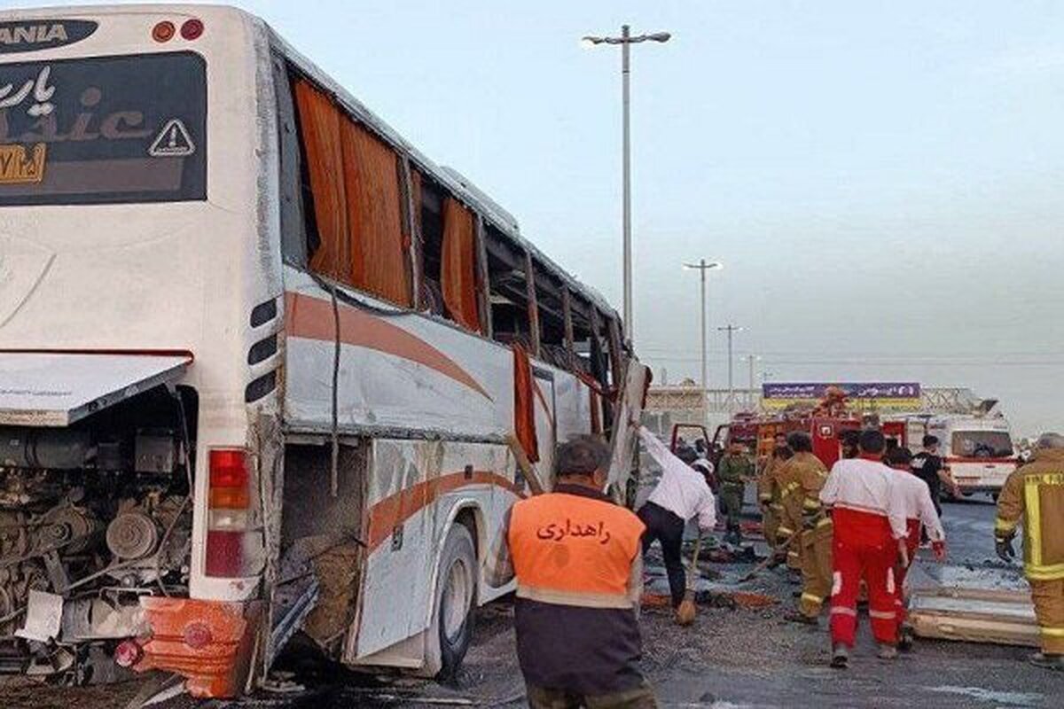 تصادف اتوبوس دانش‌آموزان در جاده قزوین