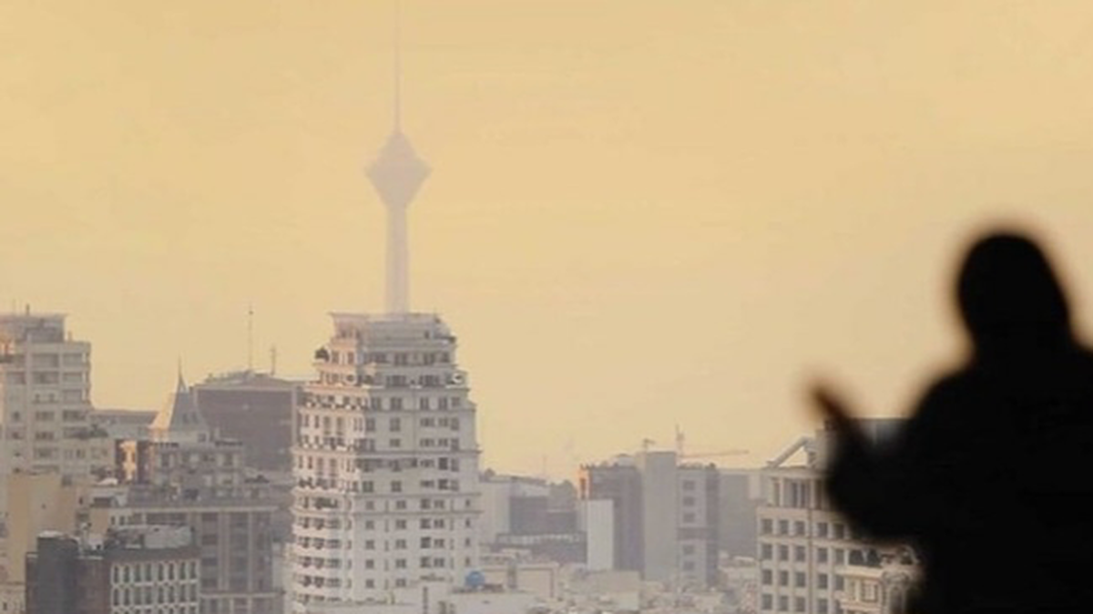 هوای تهران در مرز آلودگی است