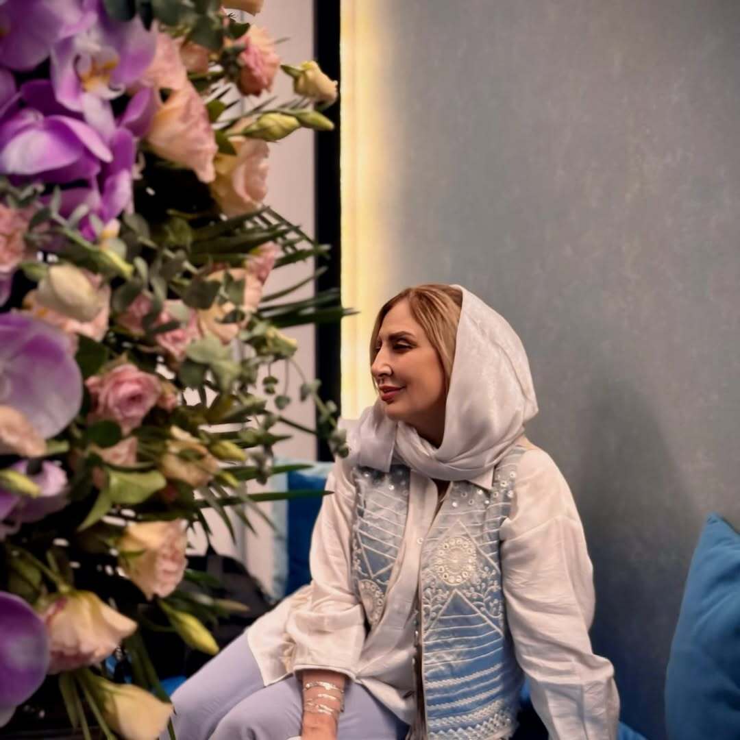 عکس/تصاویر دیدنیِ مرجانه گلچین در یک لوکیشن خاص