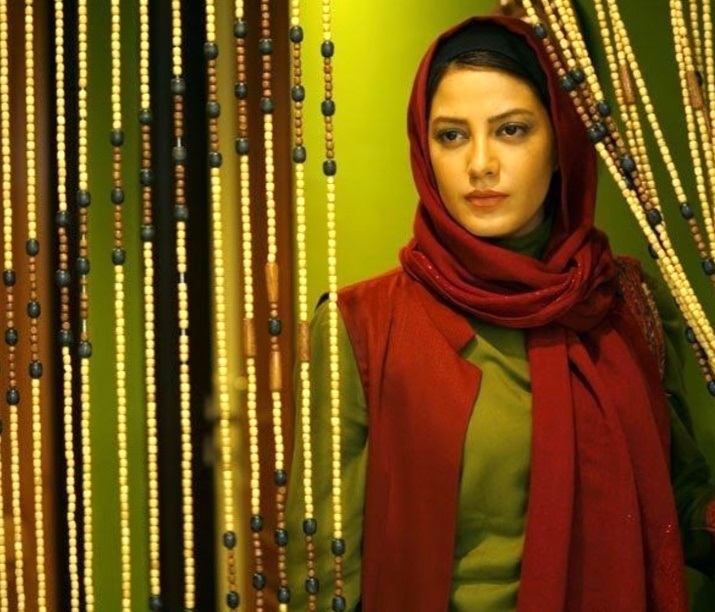 عکس/ چهرۀ «طناز طباطبایی» در فیلم «پسر تهرونی»؛ سال ۱۳۸۷ عکس/ چهرۀ «طناز طباطبایی» در فیلم «پسر تهرونی»؛ سال ۱۳۸۷