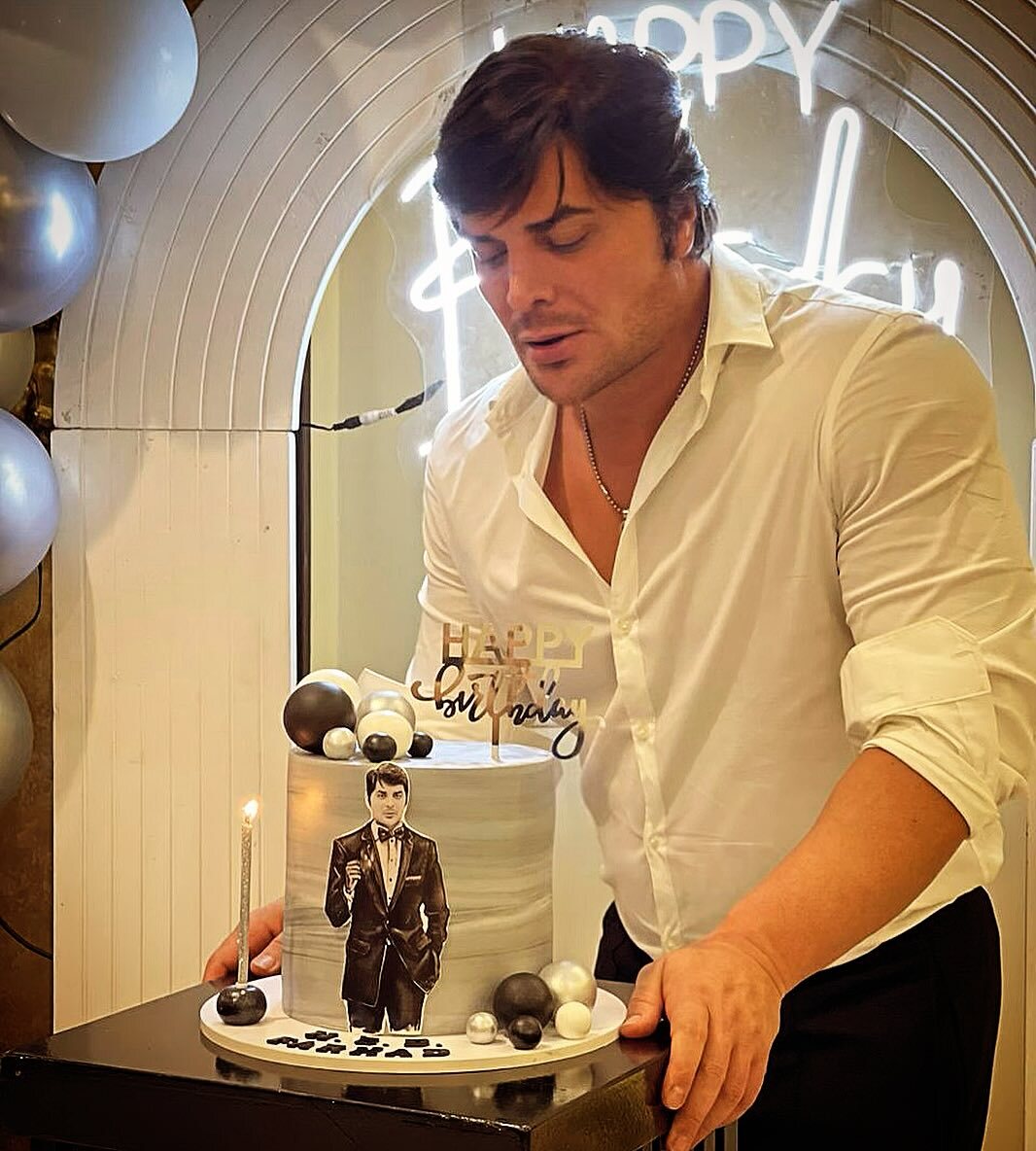 عکس/تصویر پربازدید از جشن تولد بازیگر کلانتر