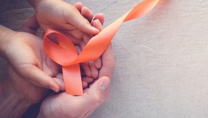 کمبود ویتامین دی احتمال بروز این بیماری را افزایش می‌دهد