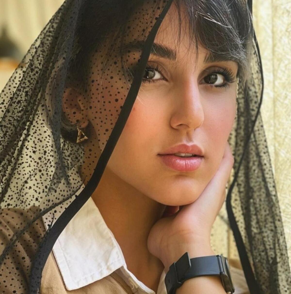 عکس/ژست هنری شیدا زخم کاری در جدیدترین عکس‌هایش
