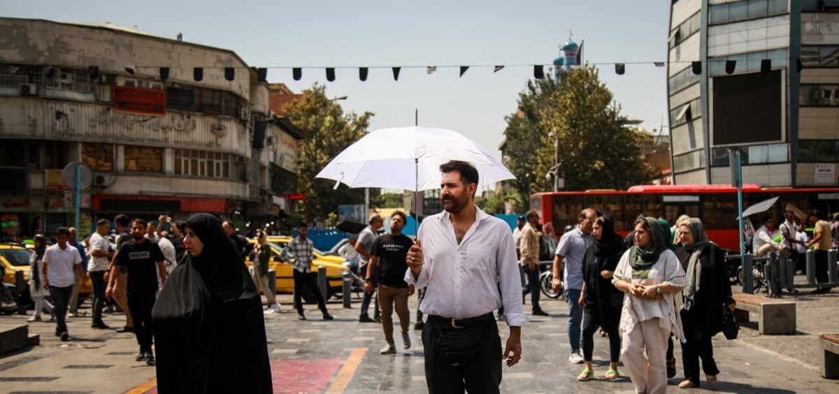دمای هوای تهران به ۳۷ درجه می‌رسد
