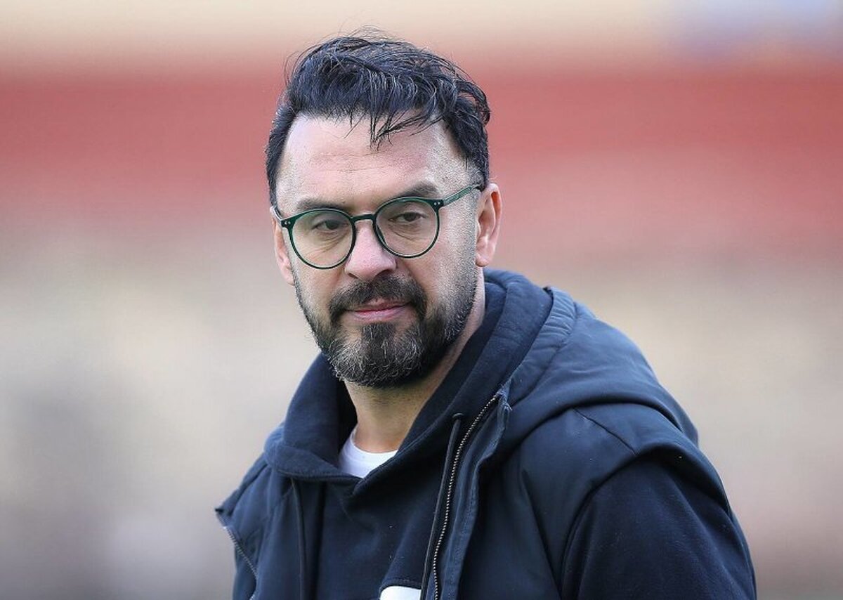 پاشازاده: تنها التیام درد هوادار استقلال قهرمانی است