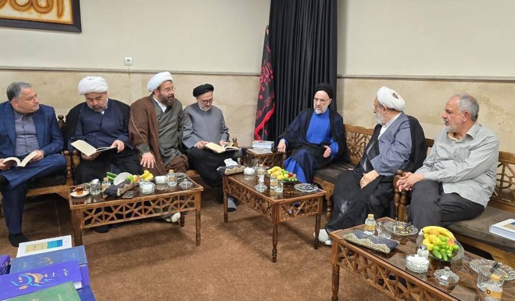 عکس/دیدار سید محمد خاتمی با شیخ حسین انصاریان