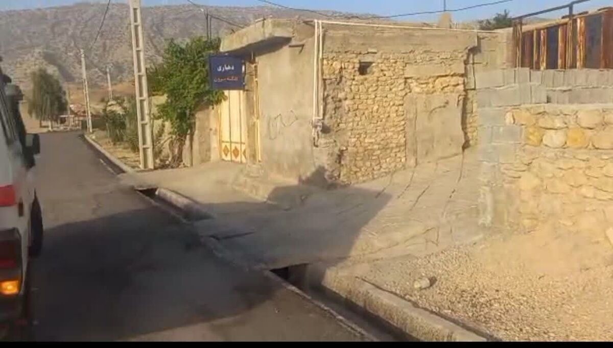 دهدشت دوباره لرزید؛ نداشتن سازه مهندسی عامل خسارت به واحد‌های مسکونی در زلزله پیشین