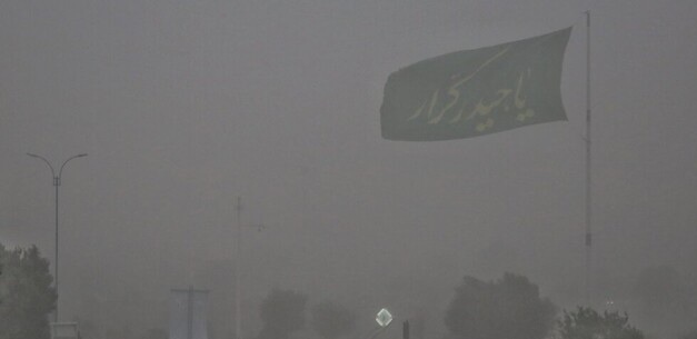 هواشناسی 1404/04/12 / گرد و خاک در برخی استان‌ها، رگبار و رعدوبرق در شمال و جنوب