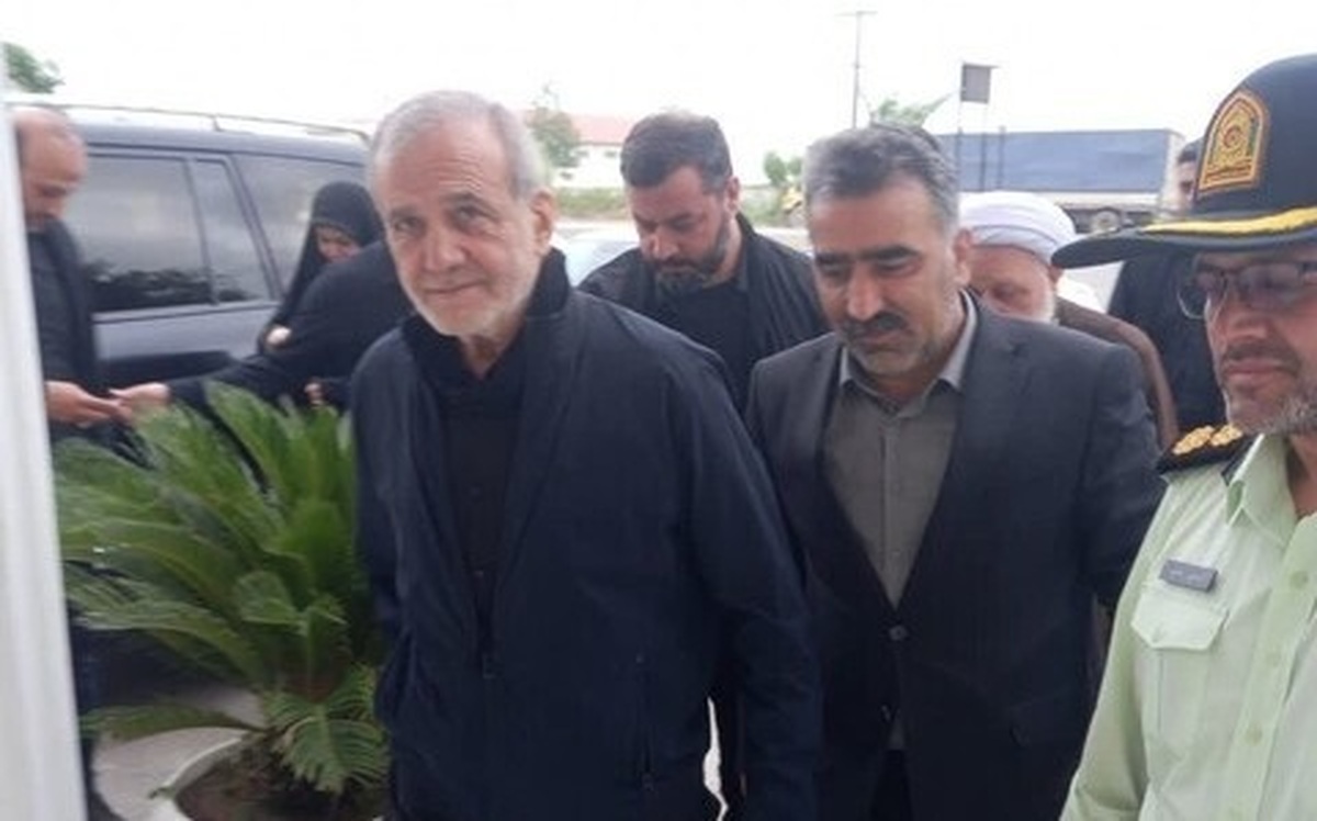 پزشکیان وارد بندر آستارا شد