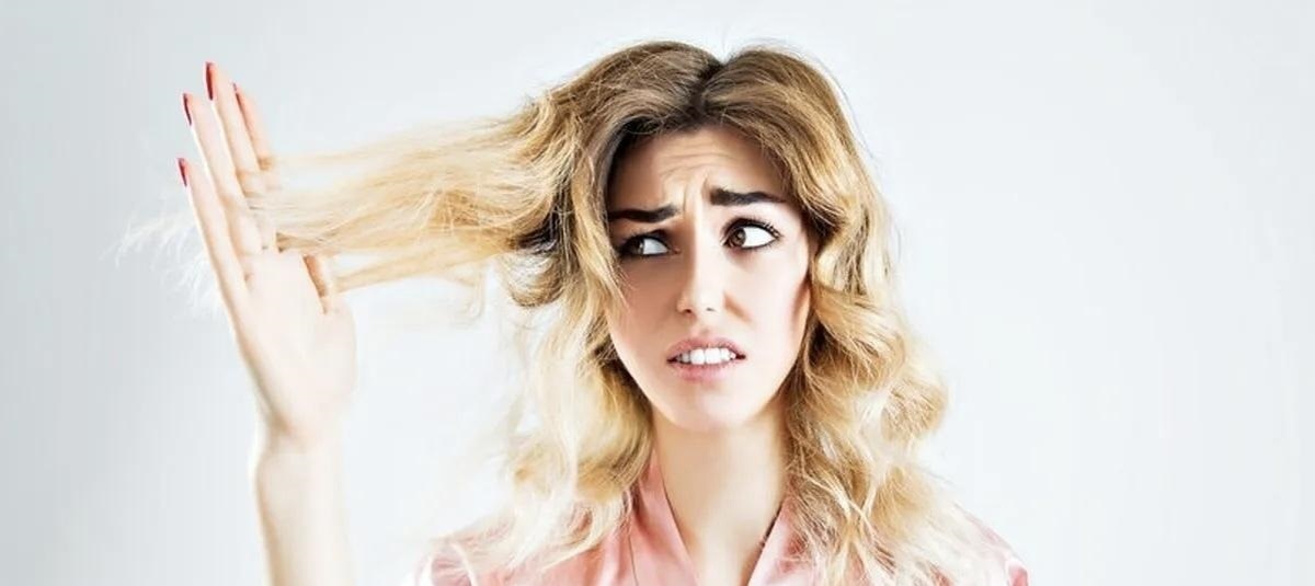 چگونه مو‌های دکلره‌شده را نرم و ابریشمی کنیم؟