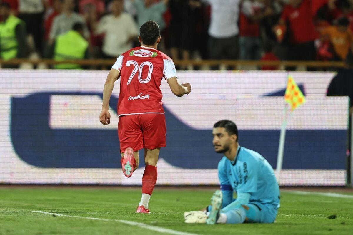 هاشمیان در ترکیه برای پرسپولیس خارجی می‌خرد
