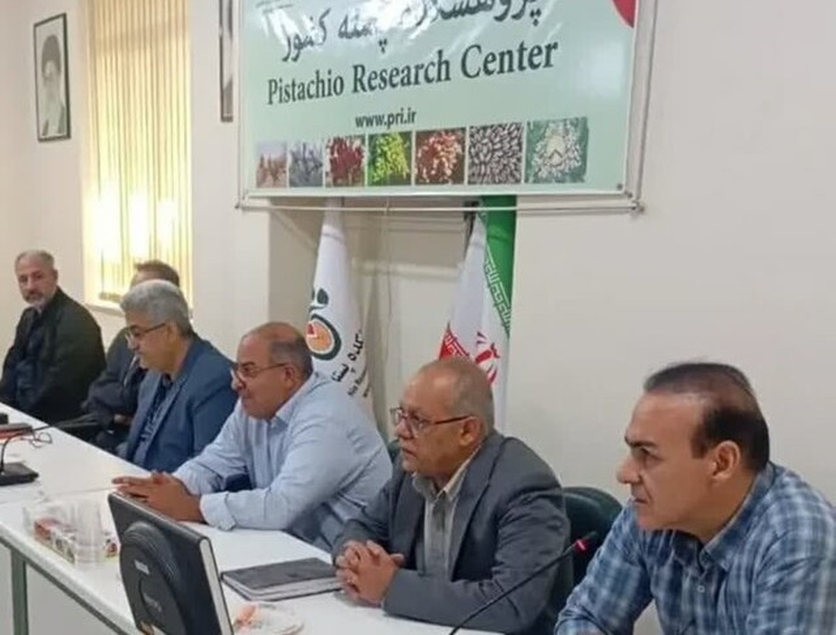 سرپرست جدید پژوهشکده پسته معرفی شد