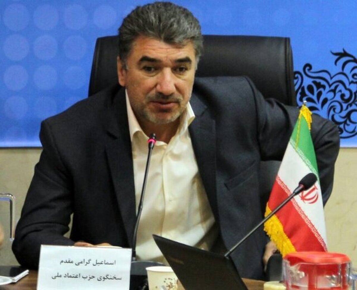 چه لزومی دارد که در داخل عده‌ای دائم بر طبل جنگ و خط جنگ بکوبند؟