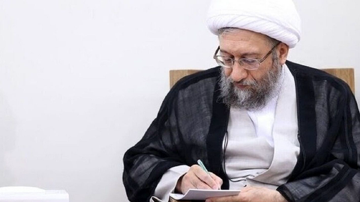 آیت‌الله آملی‌لاریجانی: هرگونه تفرقه‌انگیزی تقویت جبهه صهیونیسم است