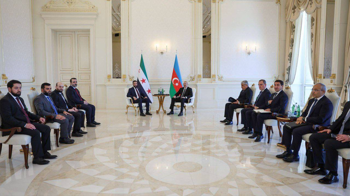 استقبال علی‌اف از الجولانی در باکو