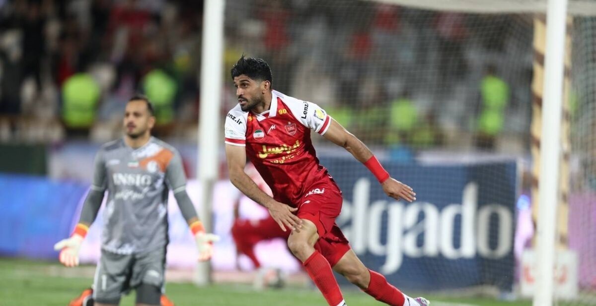 مدافع تراکتور پرسپولیسی می‌شود؟