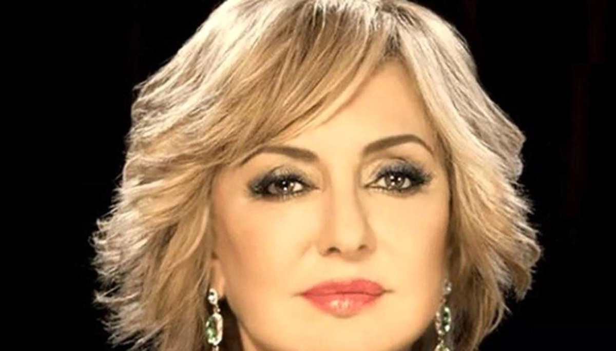آخرین عکس گوگوش در ایران سال ۱۳۷۳