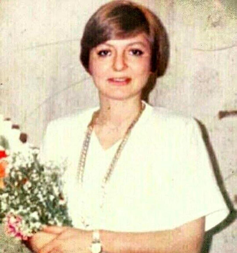 عکس/  آخرین عکس گوگوش در ایران سال ۱۳۷۳