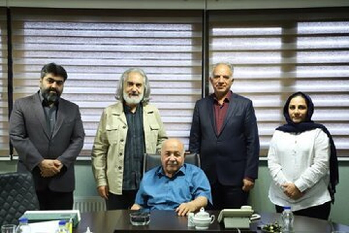 مدیر برنامه‌های همایون شجریان در میان اعضای جدید انجمن موسیقی