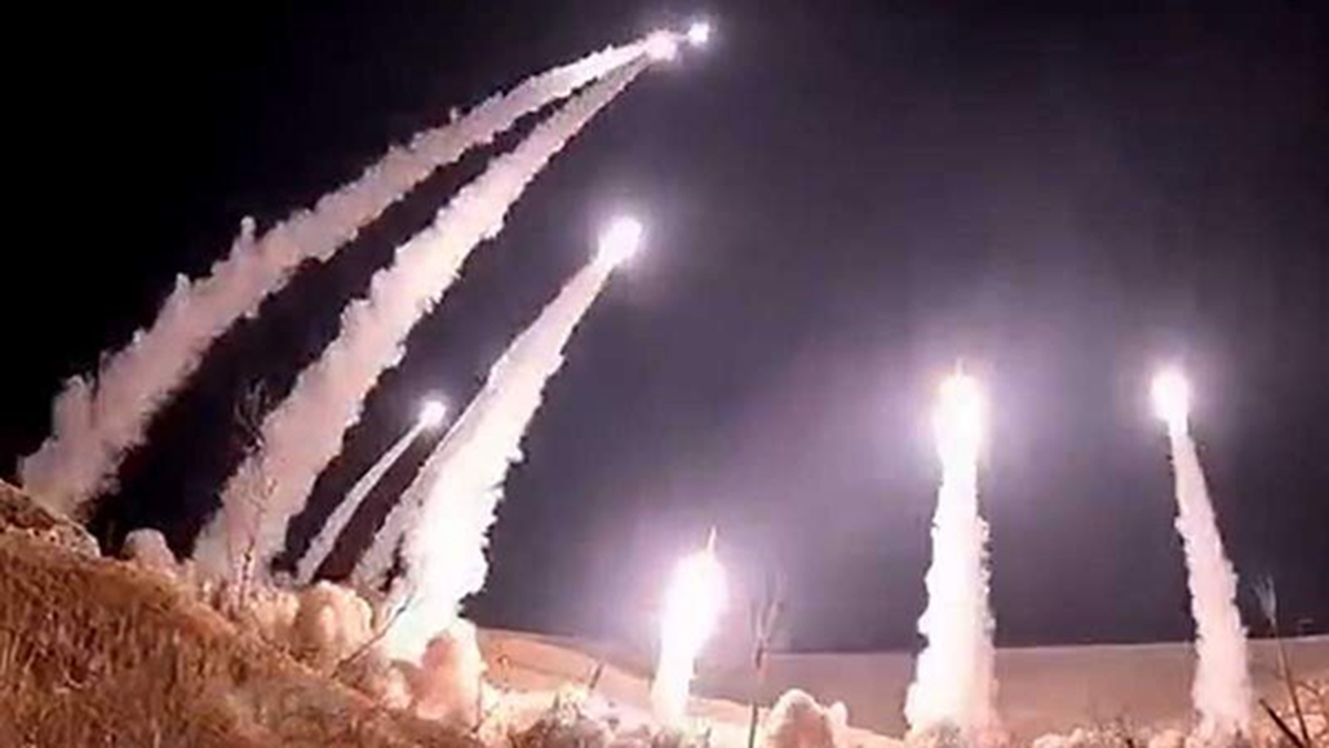منبع آگاه: ادعای آتش‌بس ترامپ کذب است