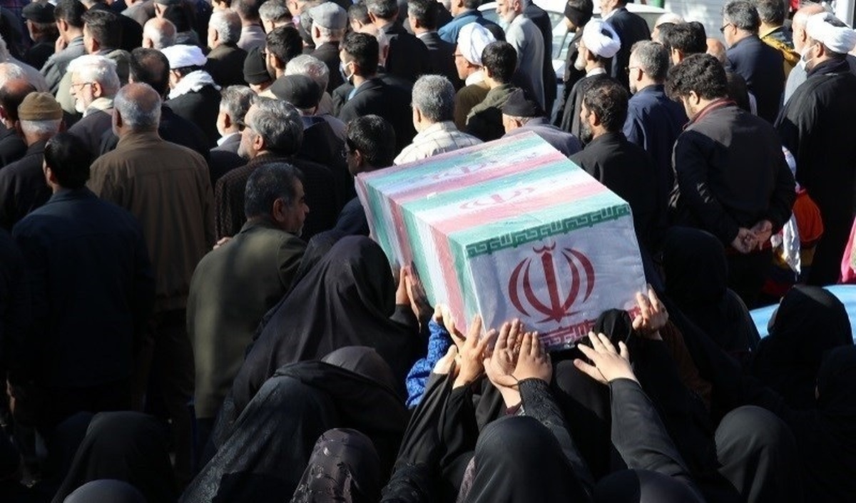 شهادت جمعی از پاسداران در حمله اسرائیل به کرج و شاهرود