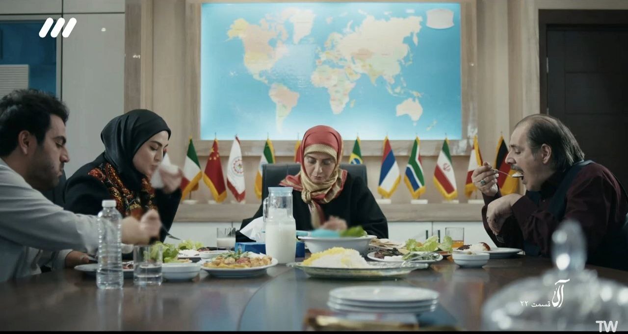 عکس/ مدل جدید سانسور در صداوسیما جلب توجه کرد