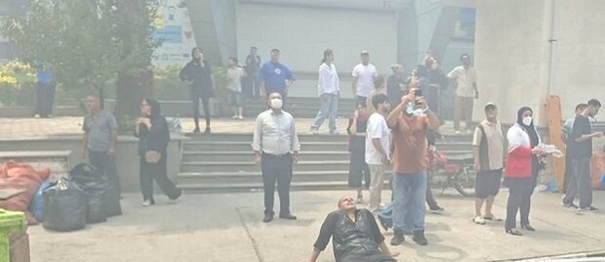 مصدومیت ۱۶ نفر در حادثه آتش سوزی مجتمع ونوس منطقه آزاد انزلی