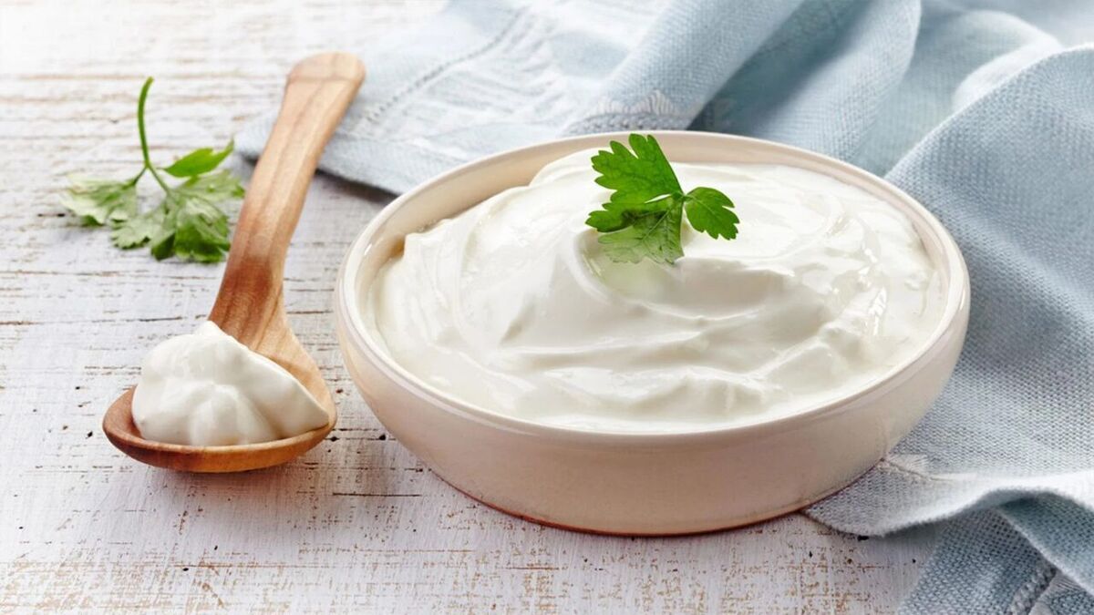 بوی سیر آزارتان می‌دهد؟ ماست را امتحان کنید