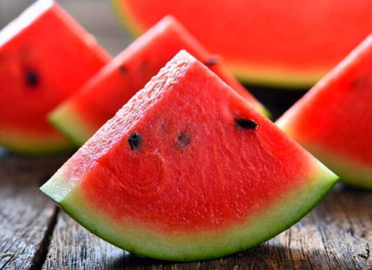 با این خوراکی‌ها به جنگ گرمازدگی بروید