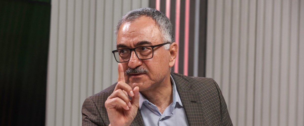 لیلاز: رضا پهلوی مسخره و مایه مضحکه مردم شد