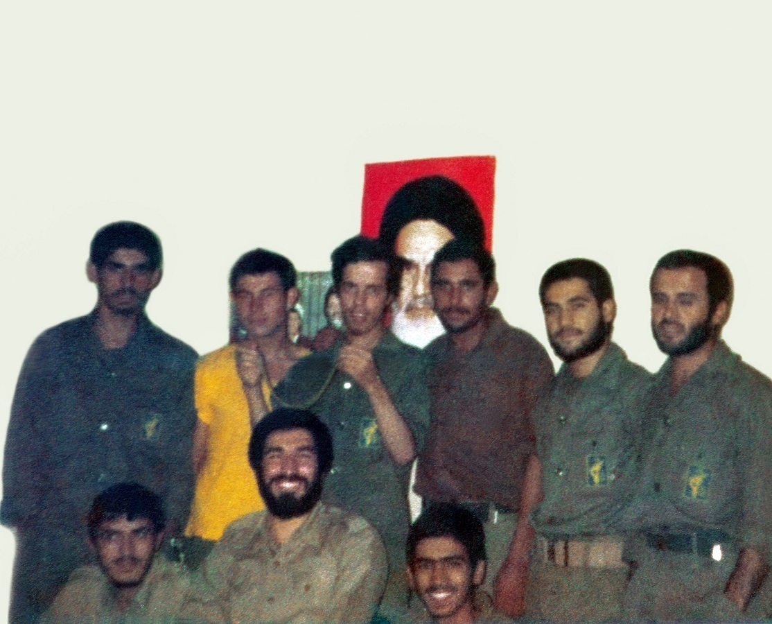 عکس/ «سرلشکر رشید در کنار حسن باقری و زین الدین» در ایام جنگ؛ دهه ۶۰