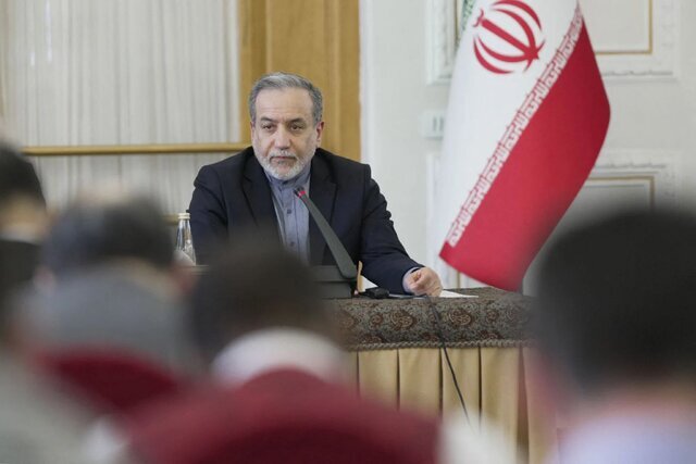 عراقچی: صحبتهای ترامپ درباره آغاز مذاکرات را خیلی جدی نگیرید