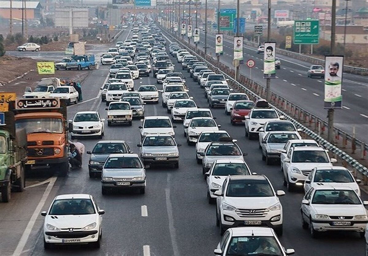 ترافیک سنگین در محورهای شمالی/جاده چالوس یکطرفه شد