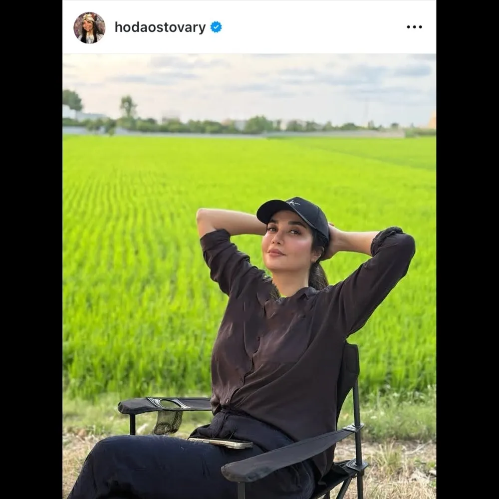 عکس/ژست متفاوت هدی استواری بازیگر سریال نون خ عکس/ژست متفاوت هدی استواری بازیگر سریال نون خ