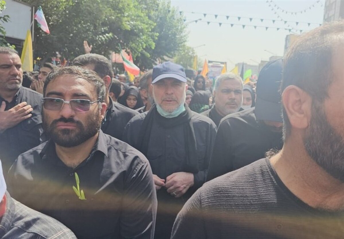 حضور قالیباف در مراسم تشییع پیکر شهدا
