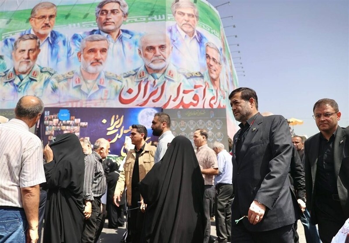 دنیامالی: ترامپ دلقک است؛ جدی‌اش نگیرید