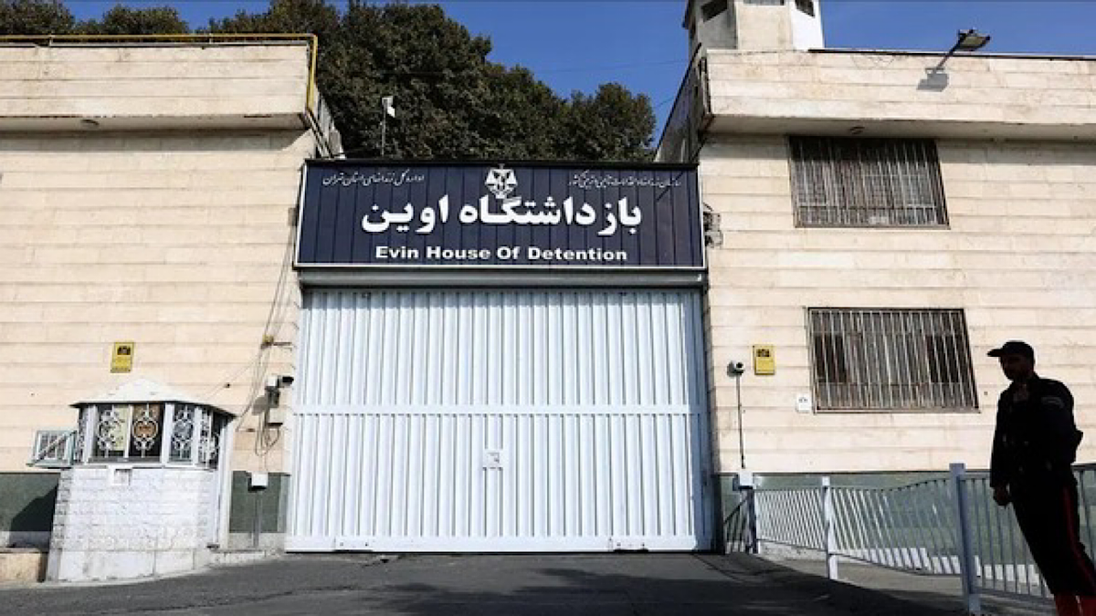 رئیس زندان اوین در زمان حمله داخل زندان بود