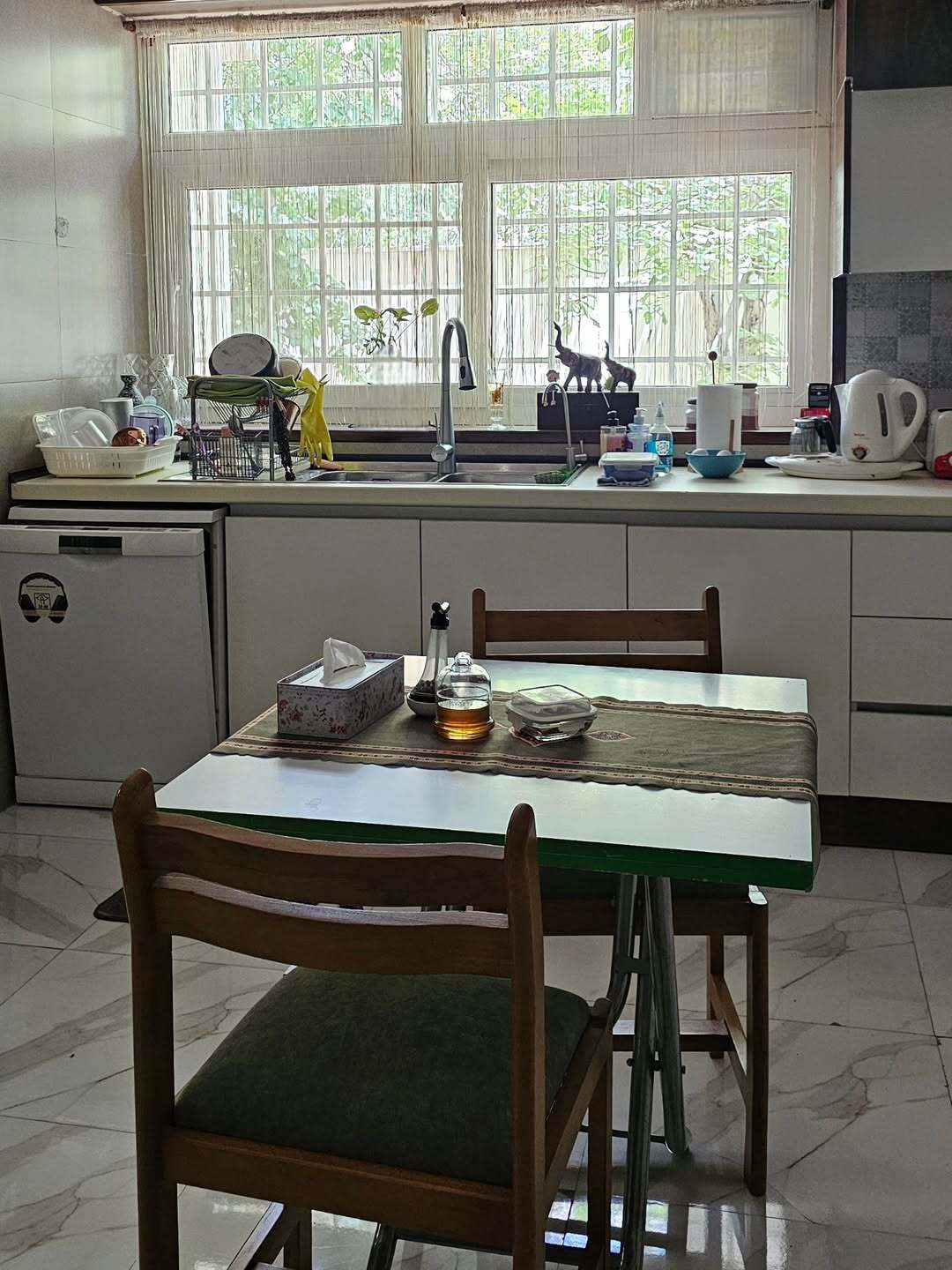 عکس/درددل آناهیتا همتی پس از روزهای پر از بغض و فریاد عکس/درددل آناهیتا همتی پس از روزهای پر از بغض و فریاد