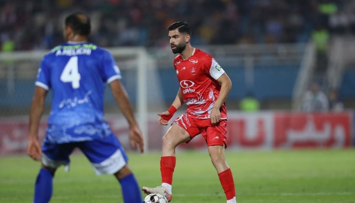 پشت پرده تاخیر تمدید قرارداد پرسپولیس با بازیکن بلاتکلیف!