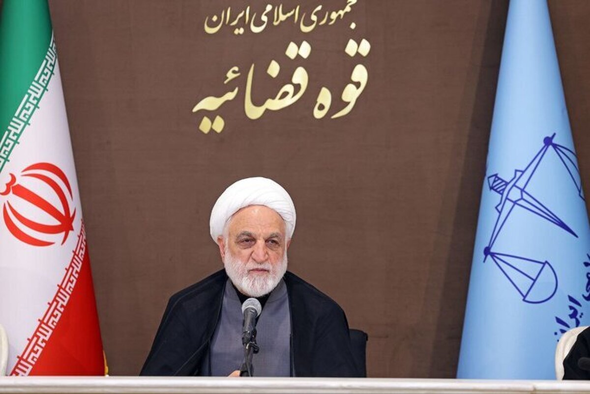 اژه‌ای: از هر قول و فعل وحدت‌شکن پرهیز شود | ترامپ پَلشت مدام رنگ عوض می‌کند