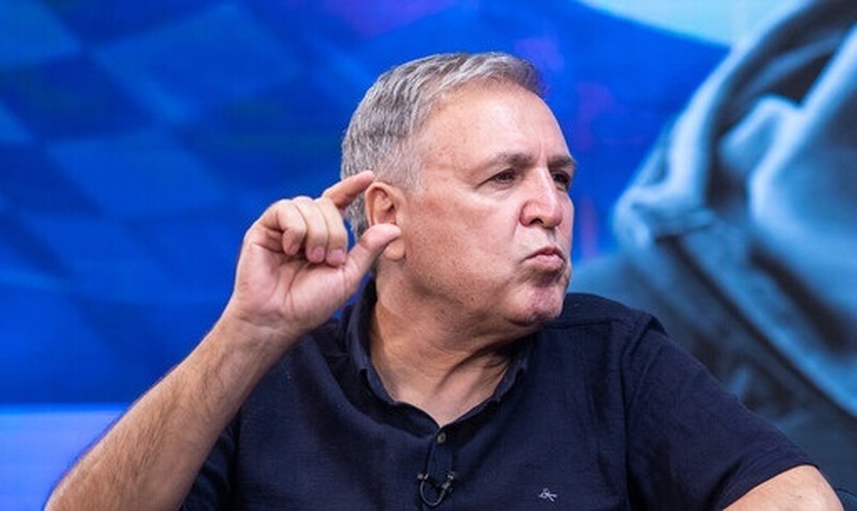 زرینچه: مثل برخی پیراهن ندادم که خانه و ماشین بخرم/ گفتند از استقلال برو!