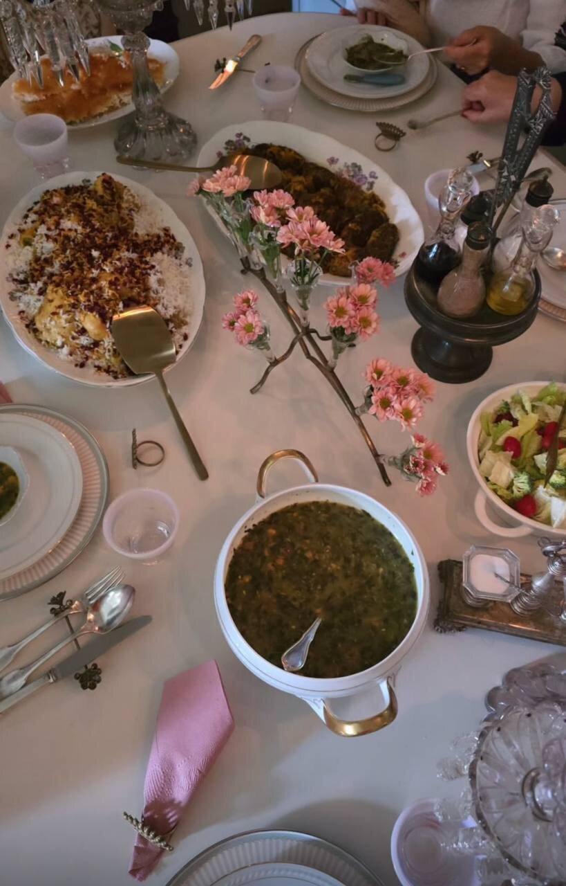 عکس/ حمله کاربران به میز غذای بهرام رادان