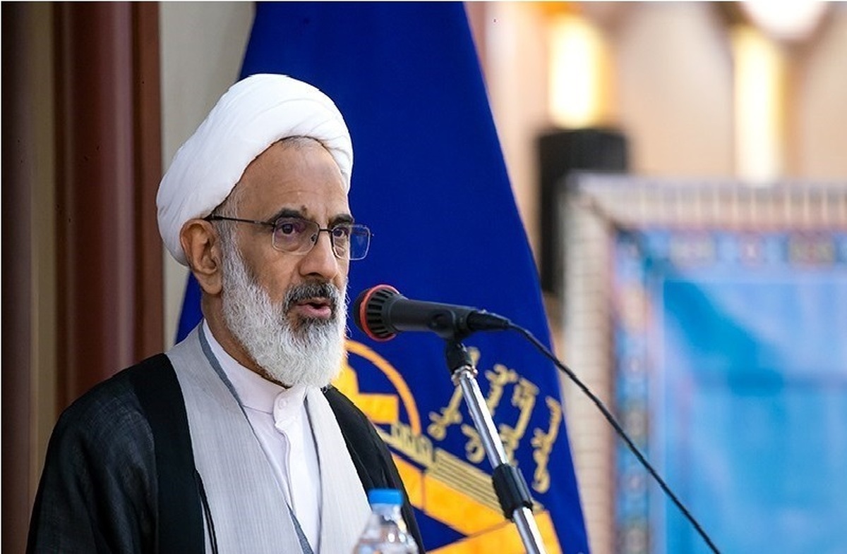 دفاع نماینده ولی فقیه در سپاه از عراقچی: هیچ زمانی دیپلماسی و میدان مثل امروز یکی نبودند
