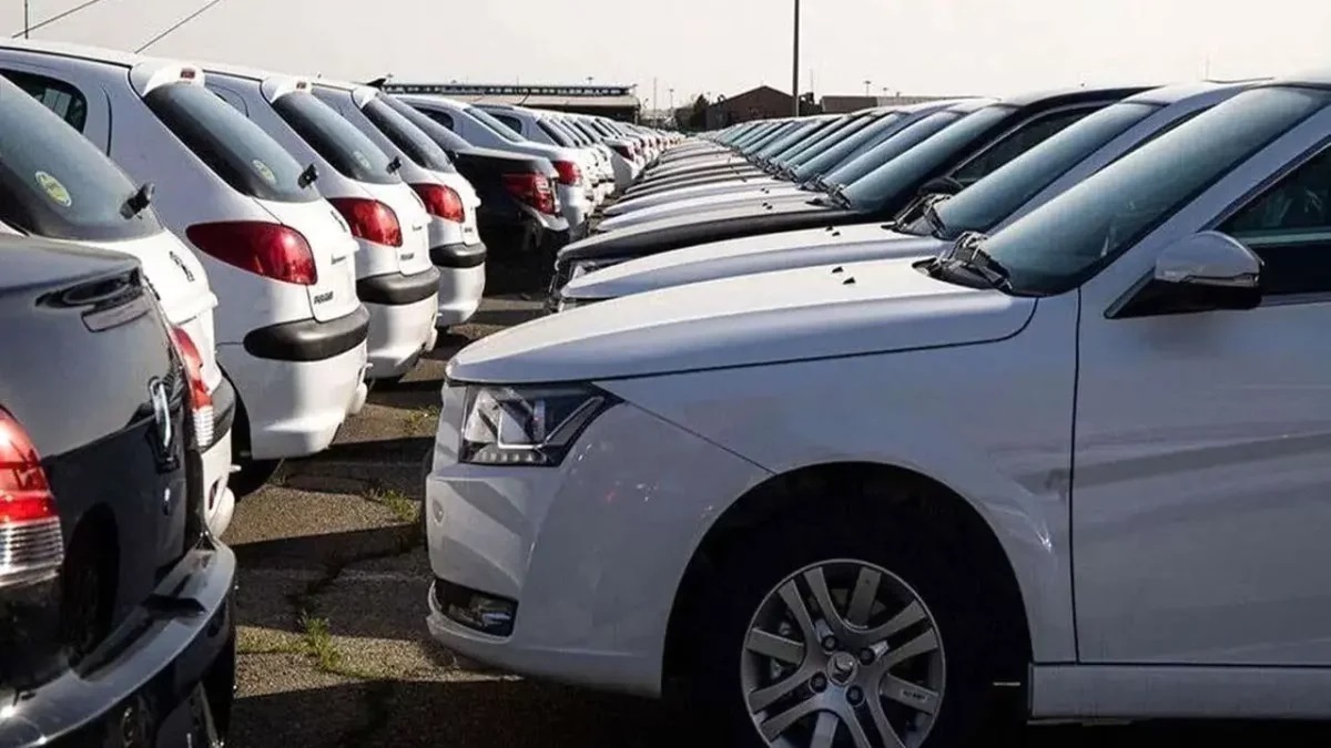 قیمت خودرو امروز چهارشنبه ۱۴۰۴/۰۵/۰۱/ پژو ۲۰۷، تارا و شاهین گران شد
